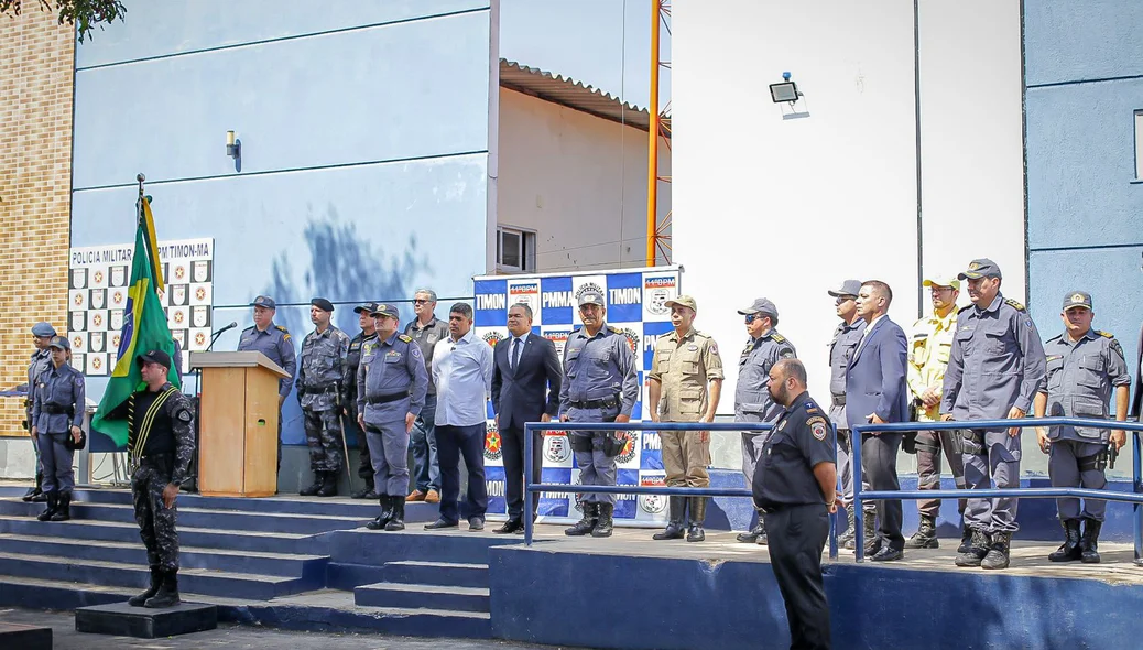 Autoridades presentes