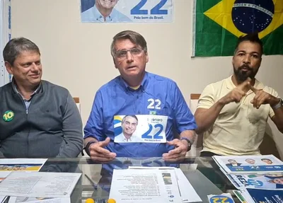 Bolsonaro durante live
