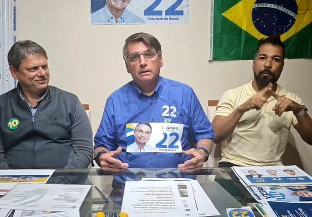 Bolsonaro durante live