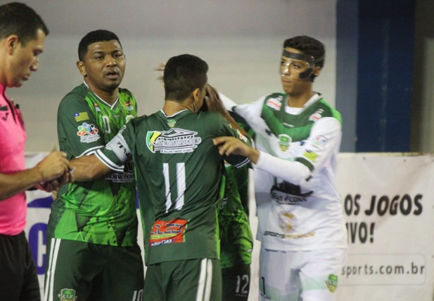 Campo Largo vence o Balsas pela Taça Brasil de Futsal