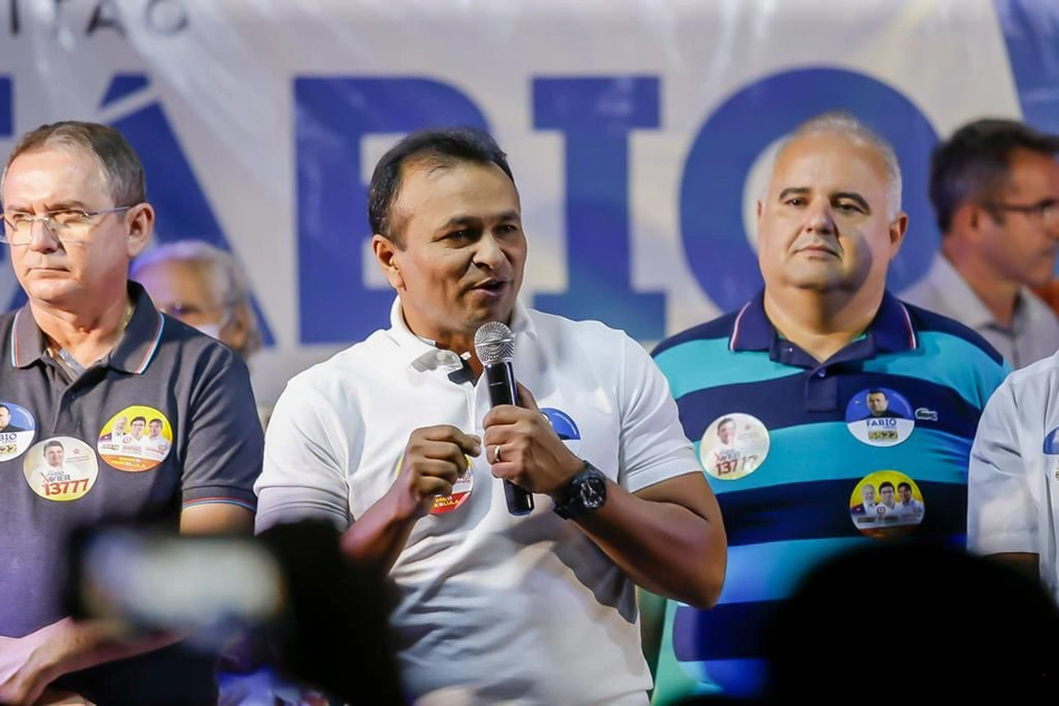Candidato à reeleição, Fábio Abreu