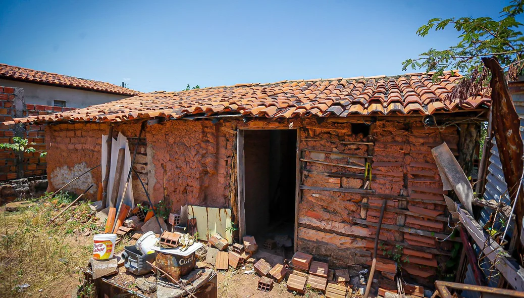 Casa da vítima foi invadida pelos criminosos