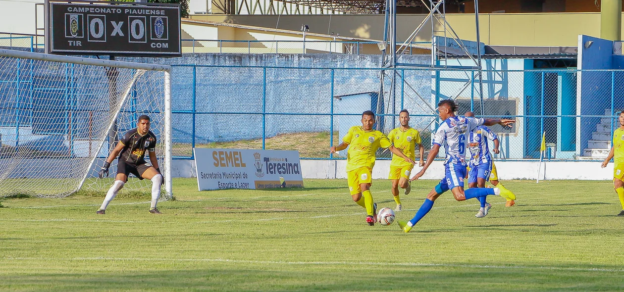 Chute a gol