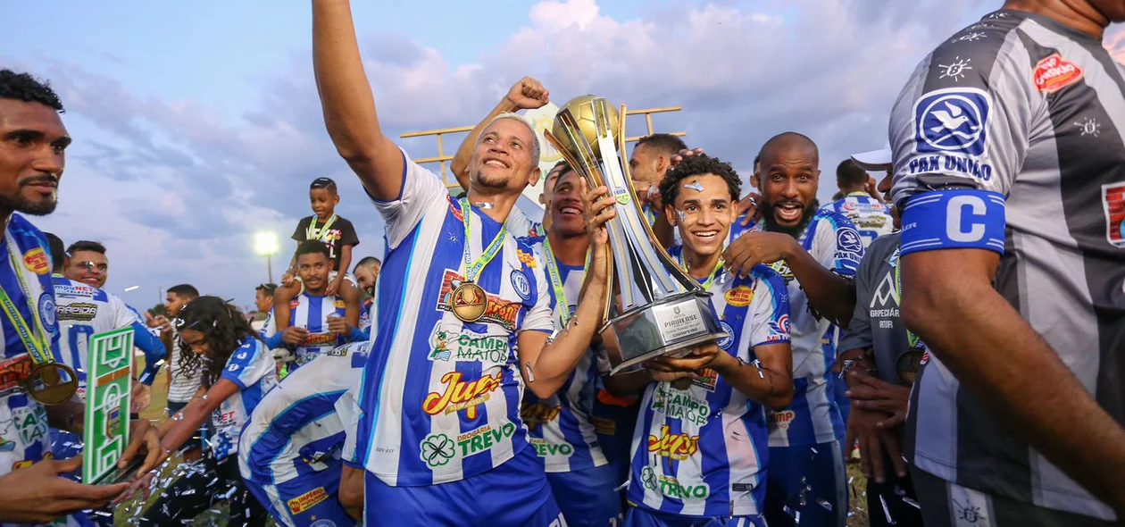 Com a vitória, o Bode coroou o acesso com o título de campeão da Série B
