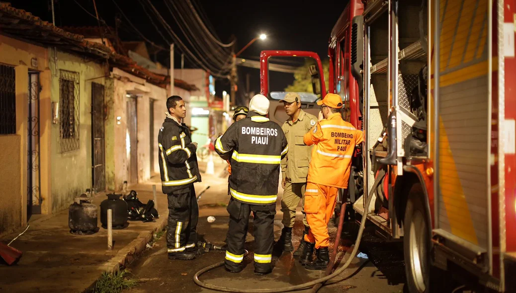 Corpo de Bombeiros no local da ocorrência