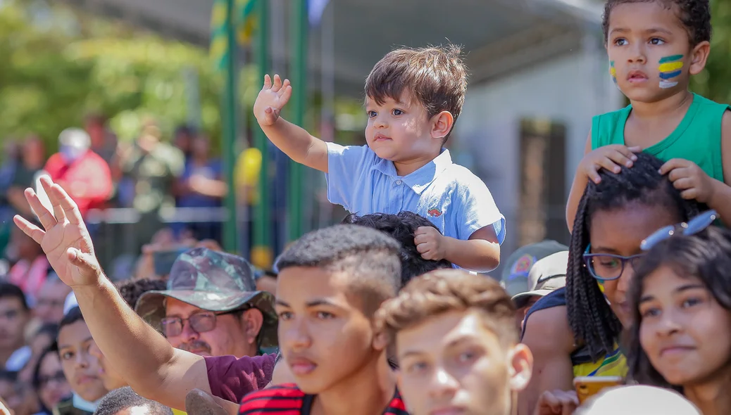 Crianças no desfile