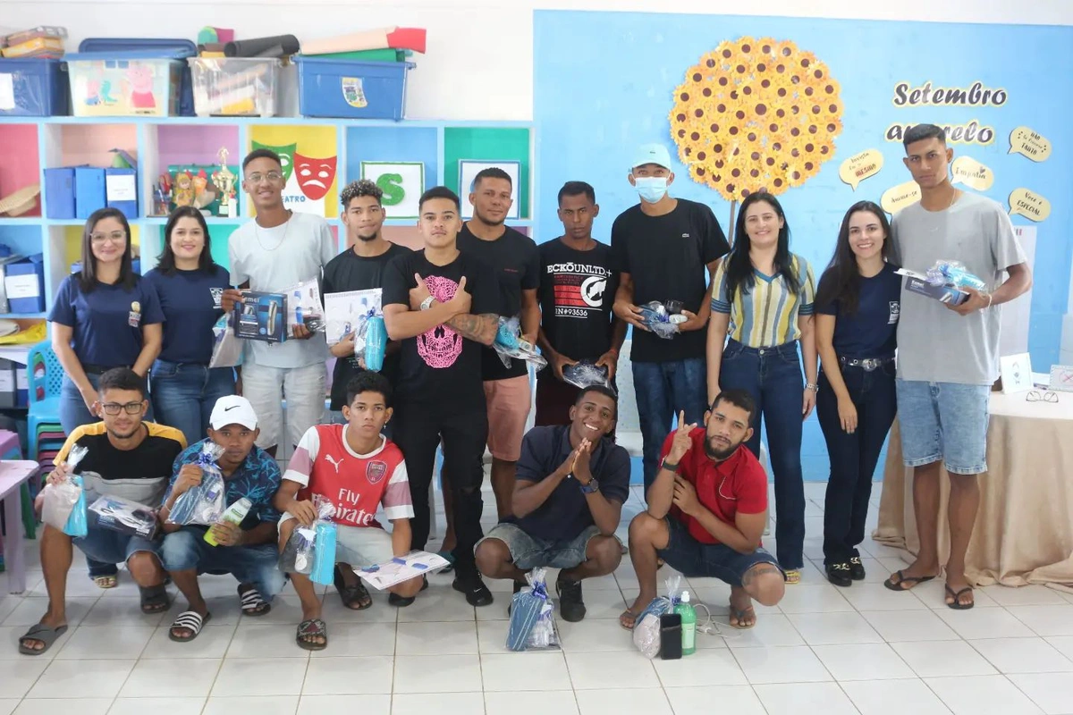 Curso de Corte de Cabelo Masculino oportuniza geração de renda para jovens em Oeiras