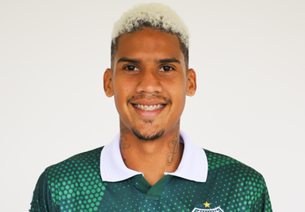 Denis, atleta ex-Piauí