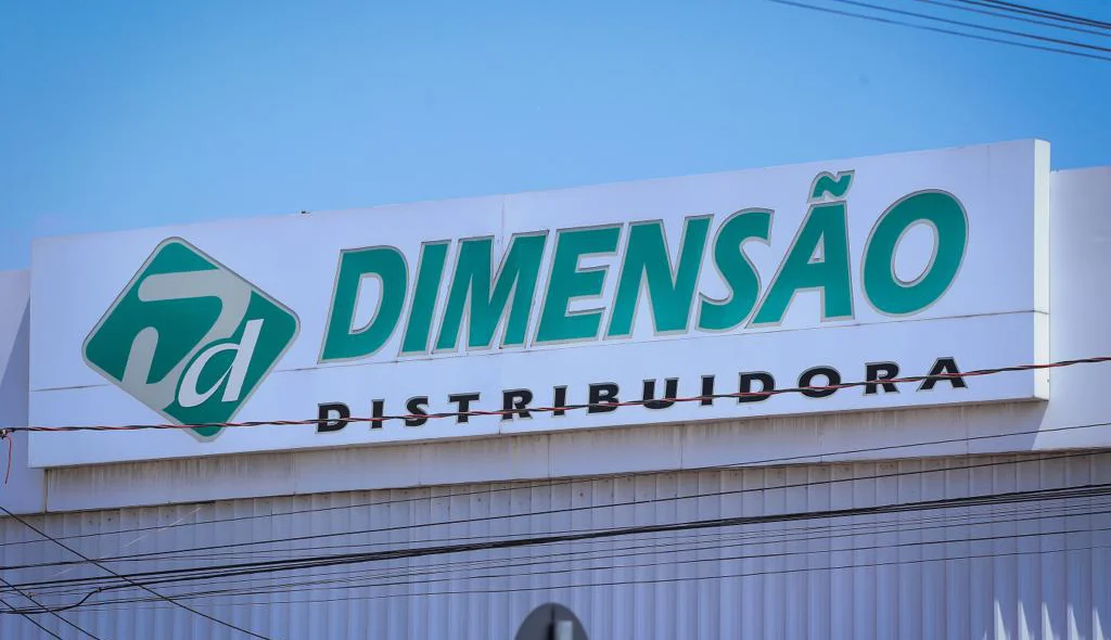 Empresa Dimensão Distribuidora