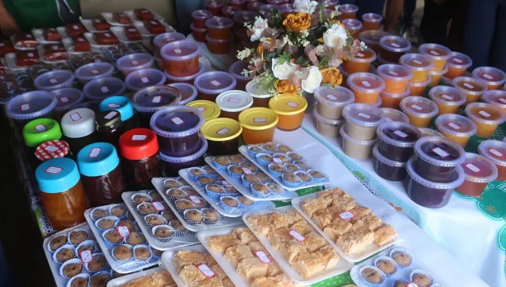 Doces e geleias produzidos durante o curso
