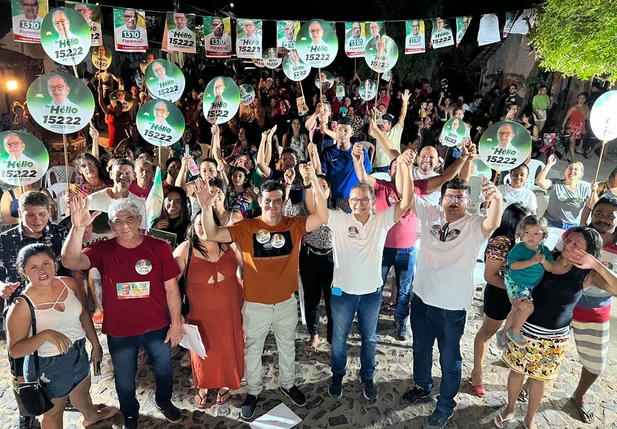 Dr. Hélio encerra campanha com grandes reuniões do litoral