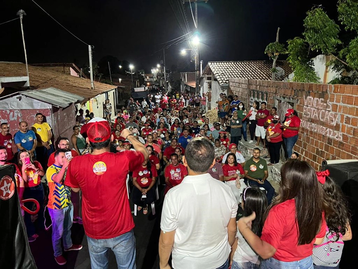 Dr. Hélio encerra campanha com grandes reuniões