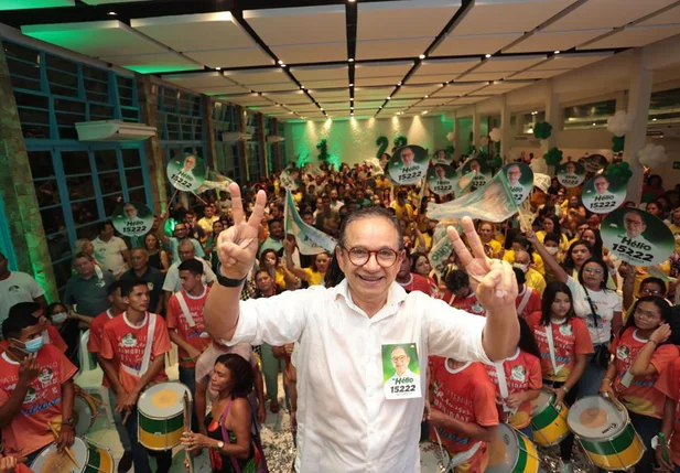 Dr. Hélio Oliveira