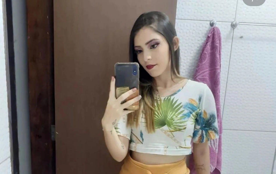 Emily Moura