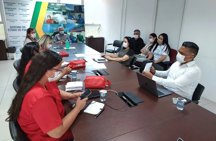Equipe da Sesapi durante treinamento