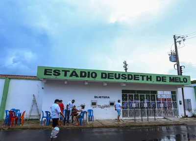 Estádio Deusdeth Melo