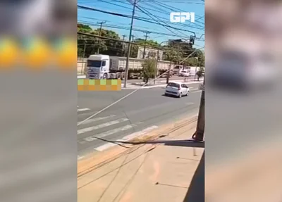 Flagrante do acidente registrado na Avenida Presidente Kennedy