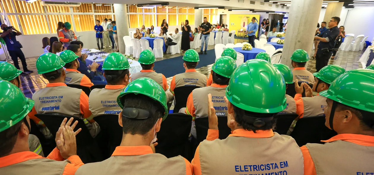 Formatura da Primeira Turma da Escola de Eletricistas