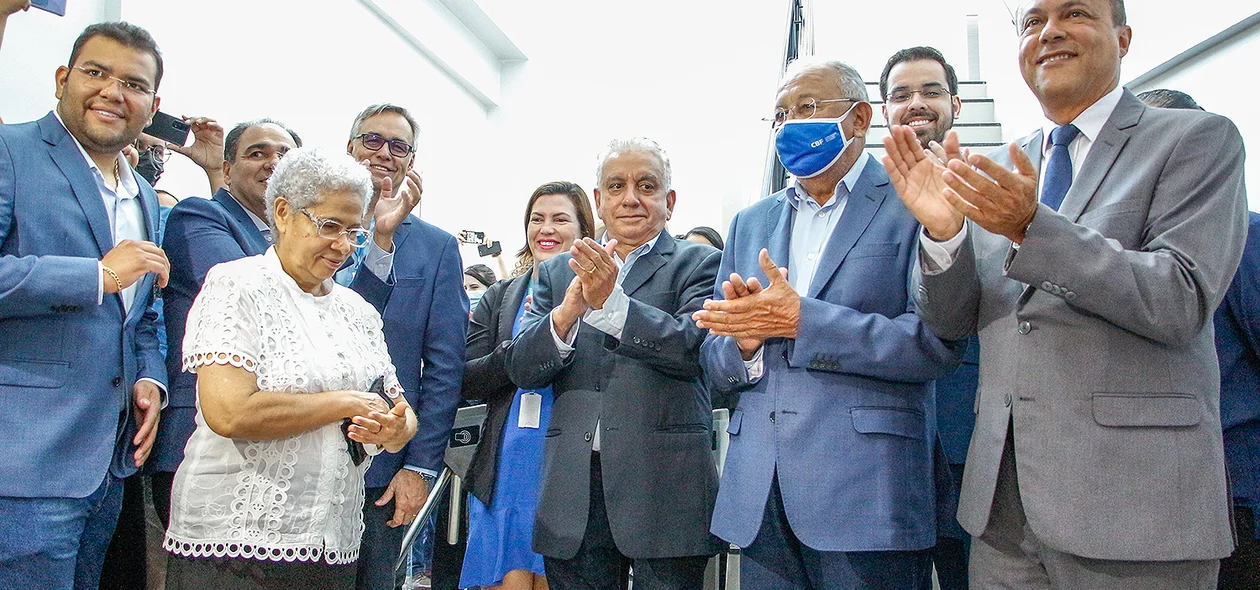 Inauguração aconteceu no centro da cidade