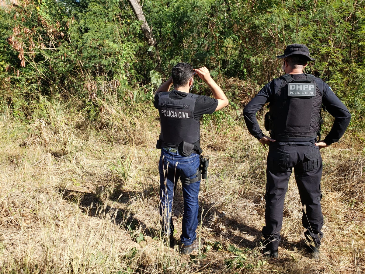 Investigadores iniciam levantamentos no local do crime