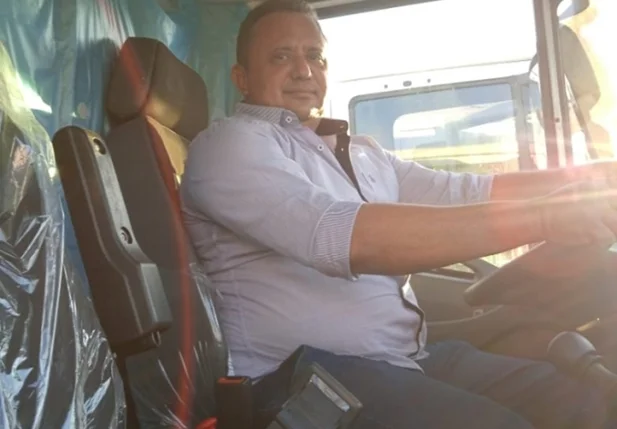 Itainópolis é contemplada com caminhão compactador