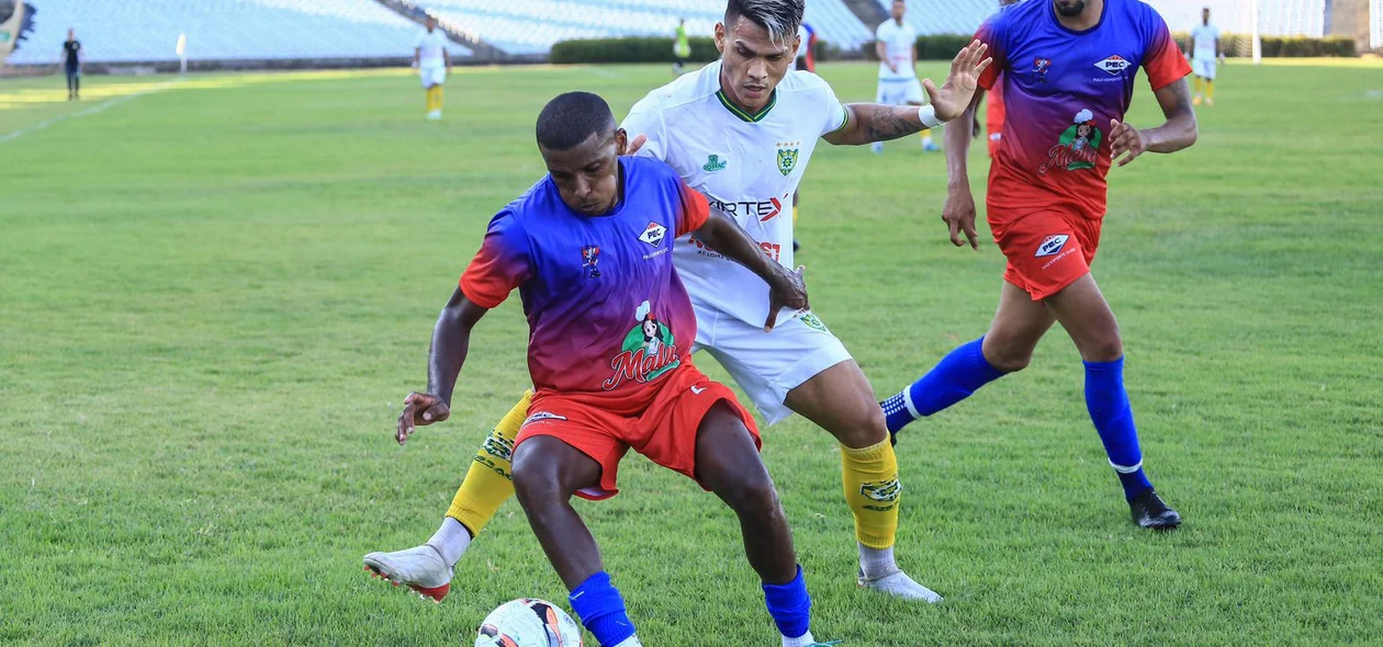 Jogo aconteceu no Estádio Albertão