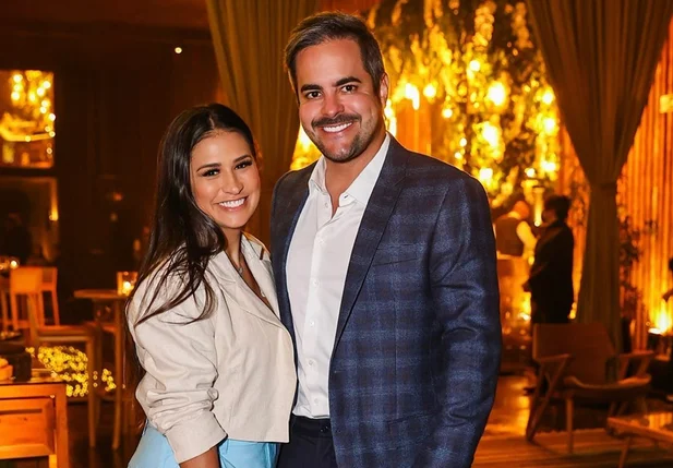 Kaká Diniz  e a cantora Simone