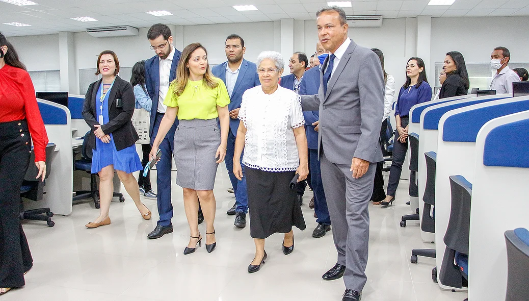 Lener Jayme ao lado da governador do Piauí
