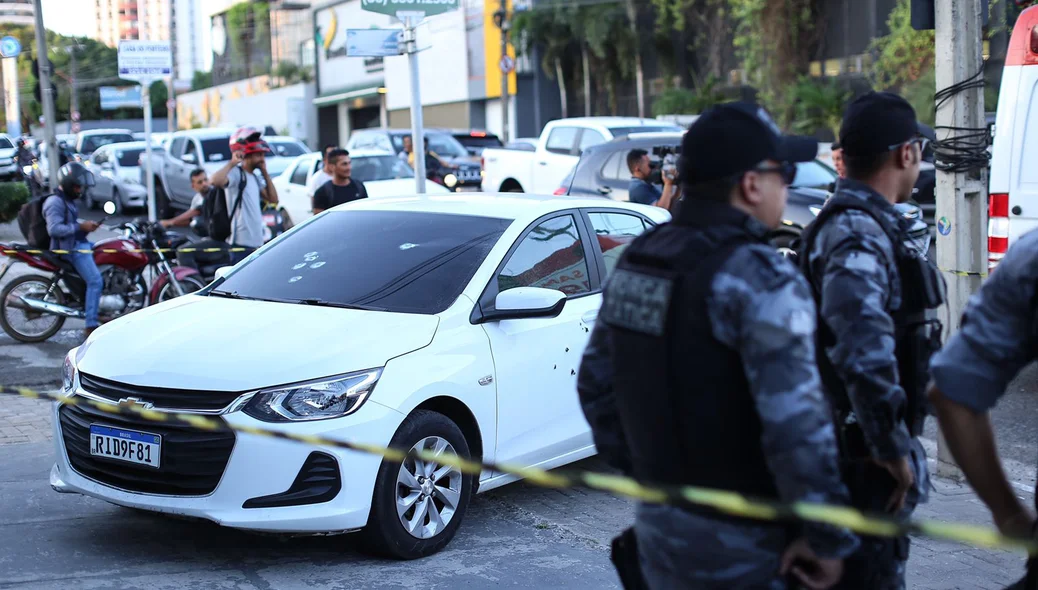 O carro das vítimas é o Ônix branco