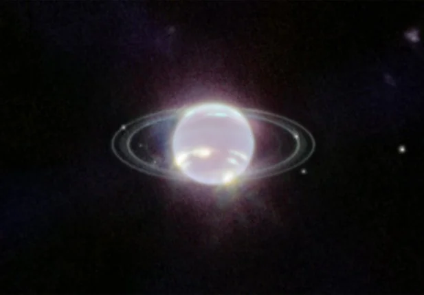 O telescópio espacial internacional James Webb capturou seus primeiros registros de Netuno