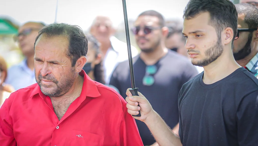 Pai e irmão de Rafael Soares