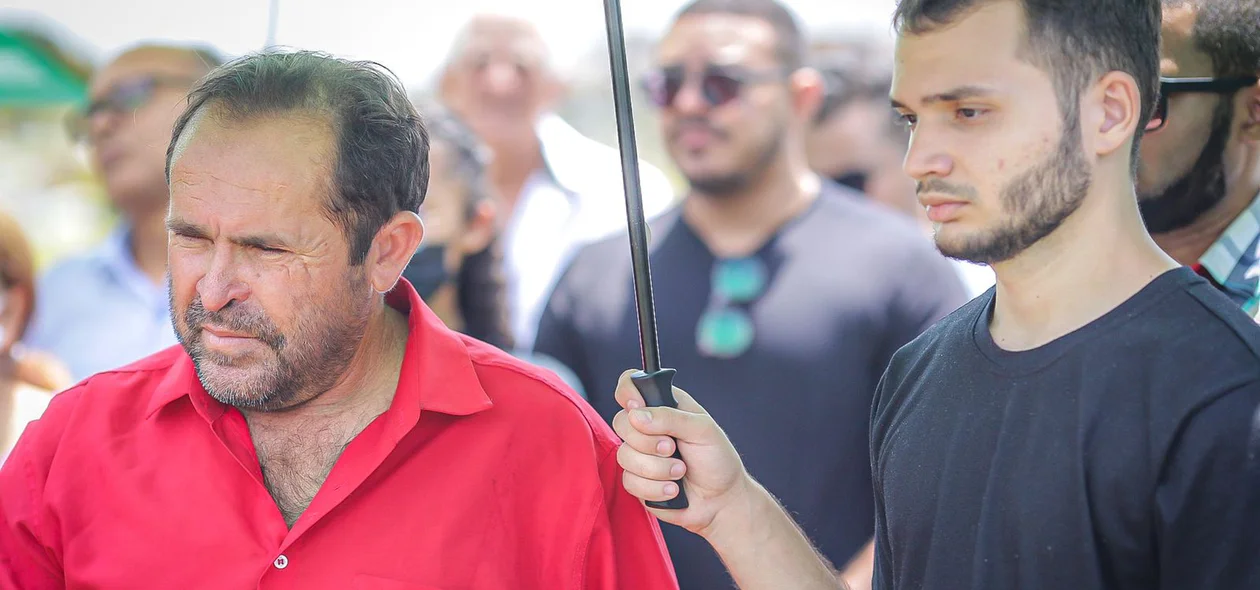 Pai e irmão de Rafael Soares