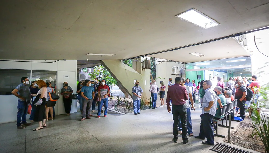 Parte de fora do prédio da Seduc