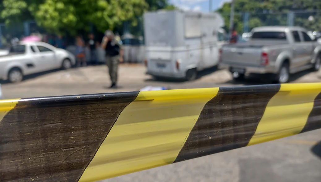 Polícia Militar isolou o local do crime