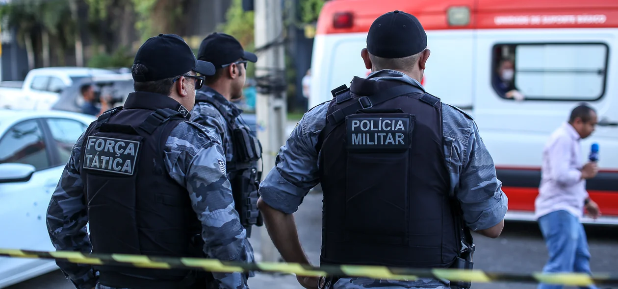 Policiais da força tática