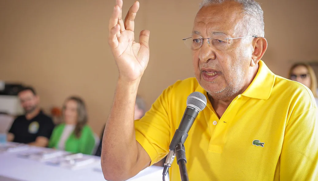 Prefeito Dr. Pessoa durante seu pronunciamento