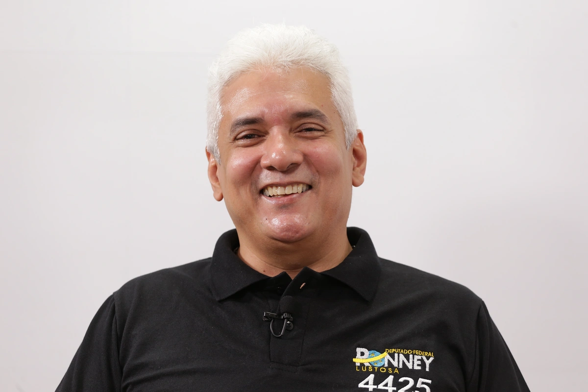Ronney Lustosa