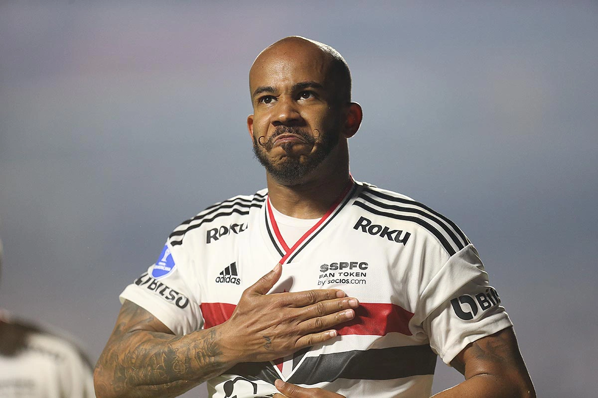 São Paulo e Atlético-GO pela Sul-Americana