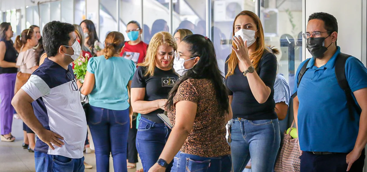 Servidores da Seduc foram impedidos de entrar no prédio