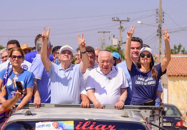 Sílvio Mendes ao lado de Ciro Nogueira e Iracema Portella