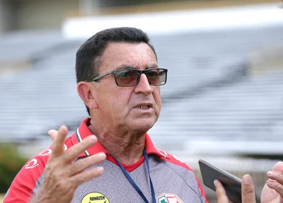 Técnico sub-20 , Totonho