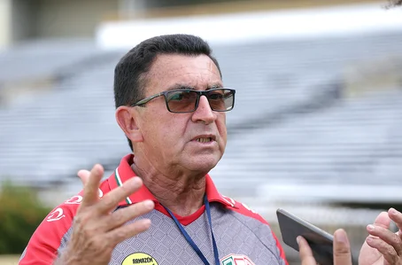 Técnico sub-20 , Totonho