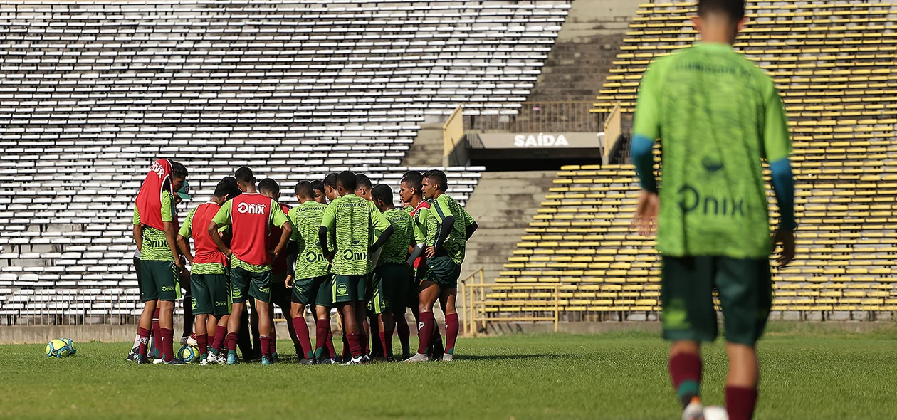 Time do Fluminense-PI sub-20