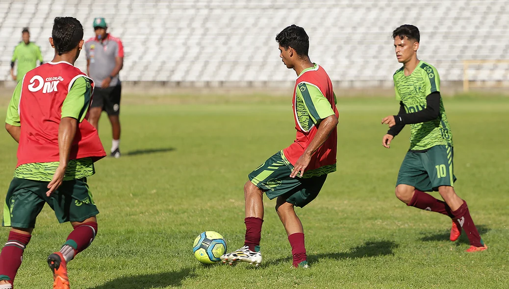 Treino aconteceu no Albertão