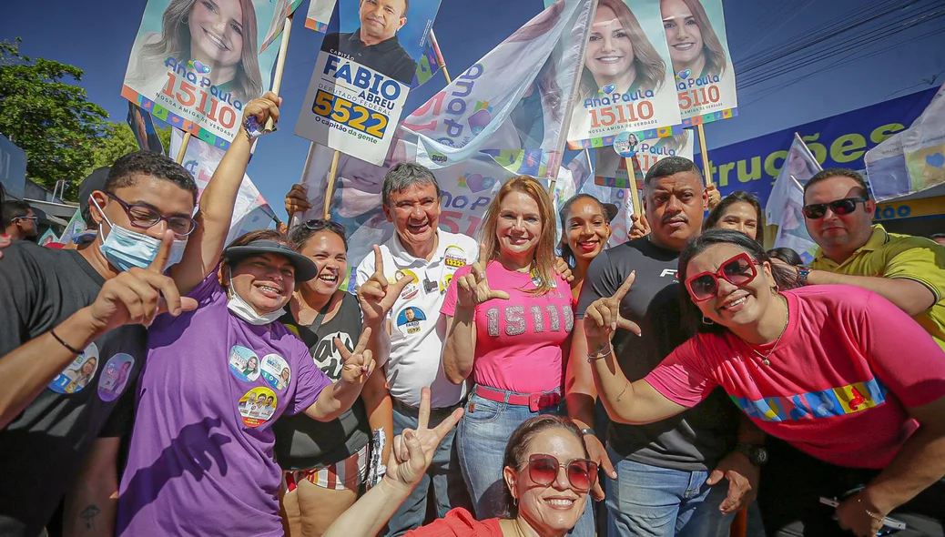 Wellington Dias faz o L de Lula