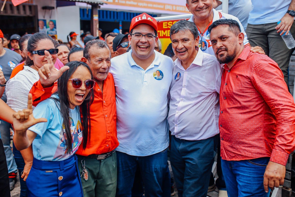 Wellington Dias também participou da carreata