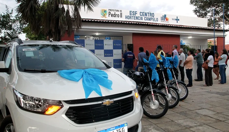 A Secretaria Municipal de Saúde do município de Pedro II foi contemplada com um carro