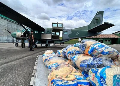 Aeronaves da FAB levaram mais de 2,5 toneladas de alimentos para a Terra Indígena Yanomami