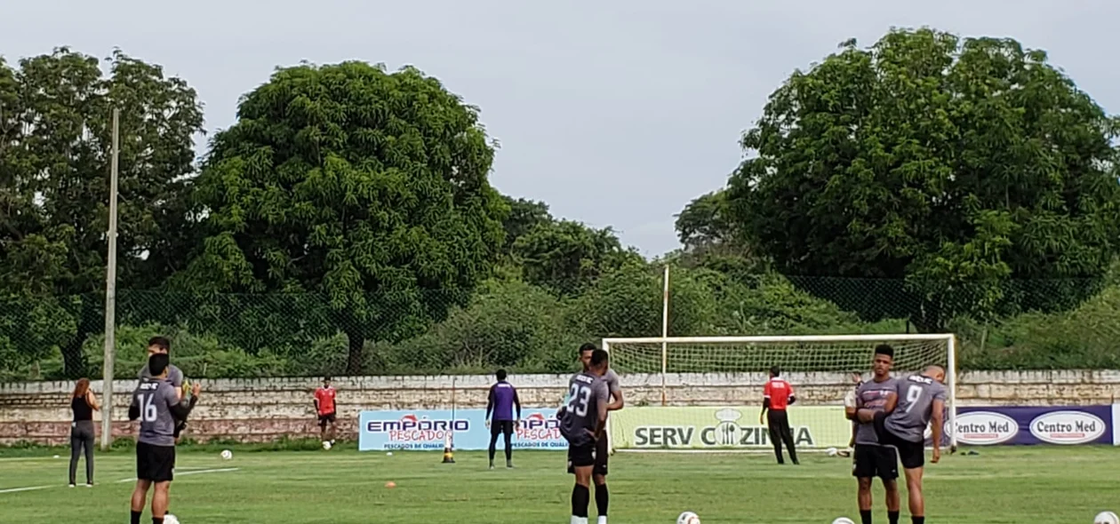 Alongamento dos jogadores do River