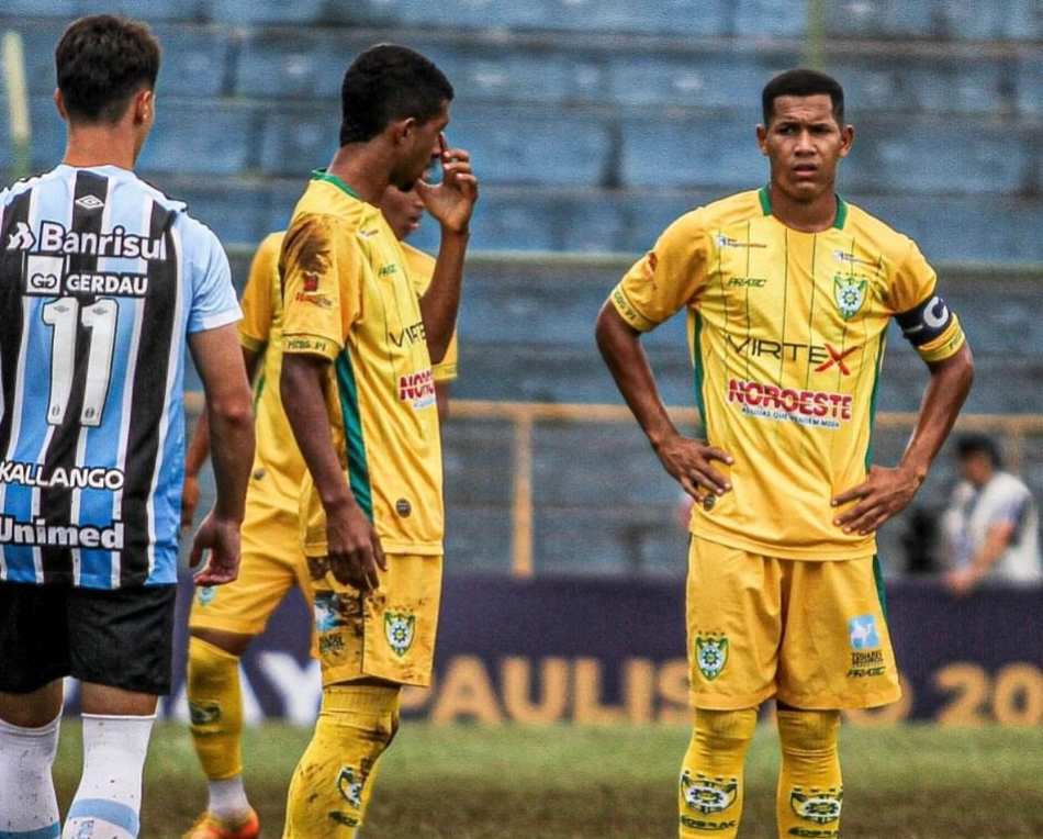 Altos é eliminado da Copinha após derrota para o Grêmio